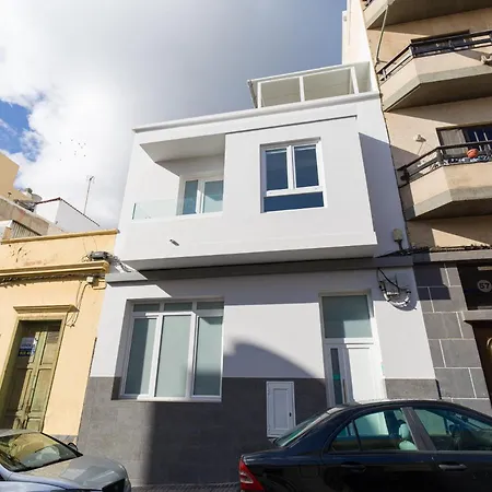 Volcano El Vigia By Canariasgetaway Nyaraló *